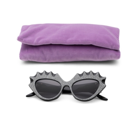 GUCCI HOLLYWOOD FOREVER Avant Garde Embellished Black Logo Sunglasses Resort - Picture 12 of 16